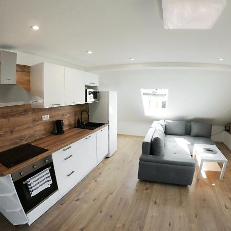 Appartamento Apartmán Dolný Smokovec Esterno foto