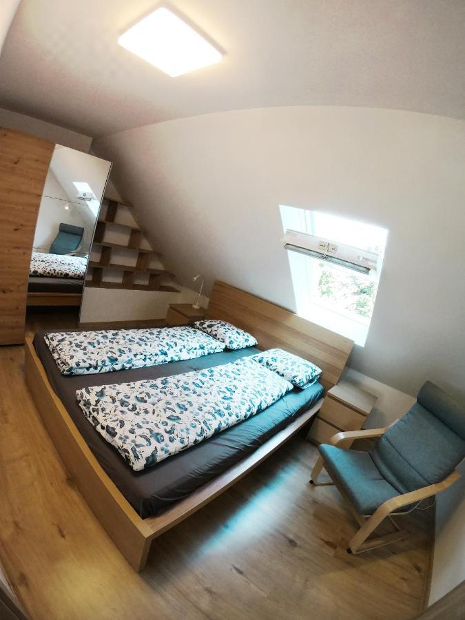 Appartamento Apartmán Dolný Smokovec Esterno foto