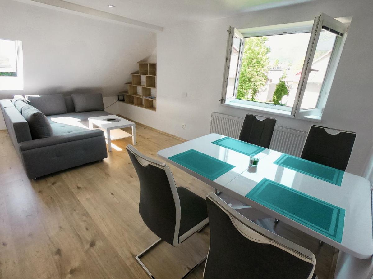 Appartamento Apartmán Dolný Smokovec Esterno foto